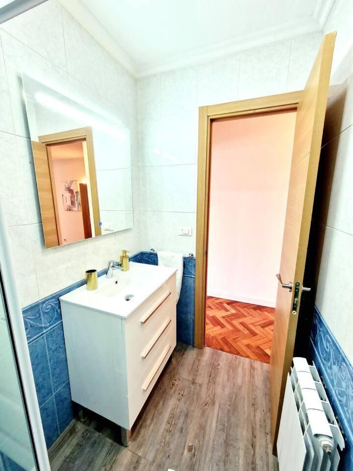 Chabos Plaza Espana Centro Vigo Kültér fotó